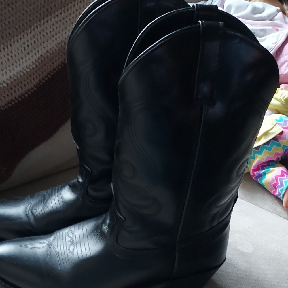 - Black leather boots